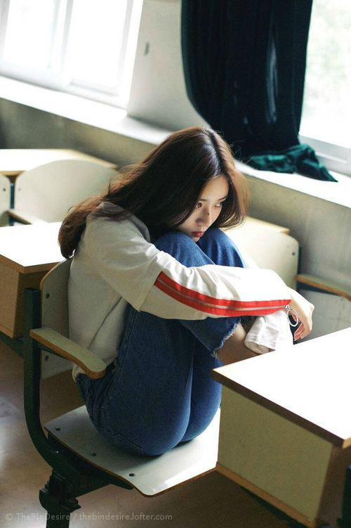 在数据遗忘之夜，他用右脚垄断了记忆