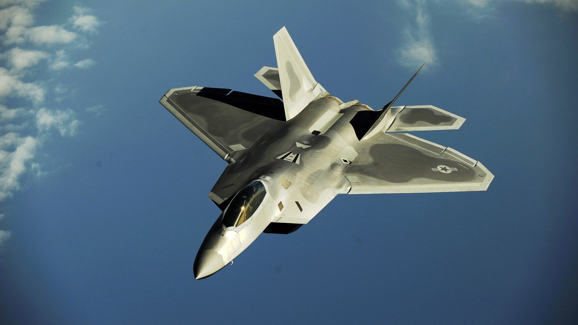 虚构之战，CBA广厦队如何掀翻NBA独行侠？克莱·汤普森狂飙52分引爆想象