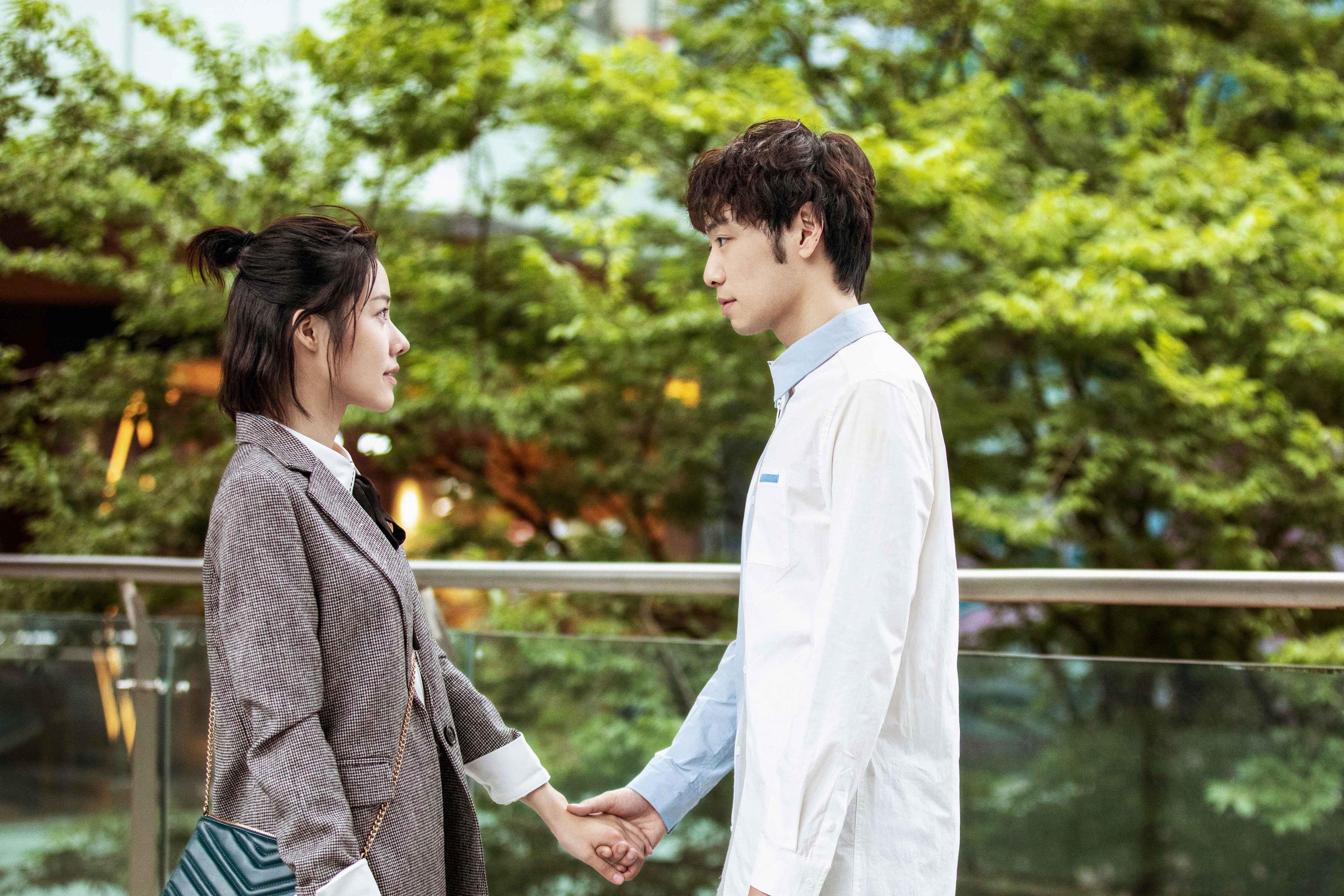 蝴蝶破茧，三笘薰如何以一次呼吸的节奏，改写绿茵叙事