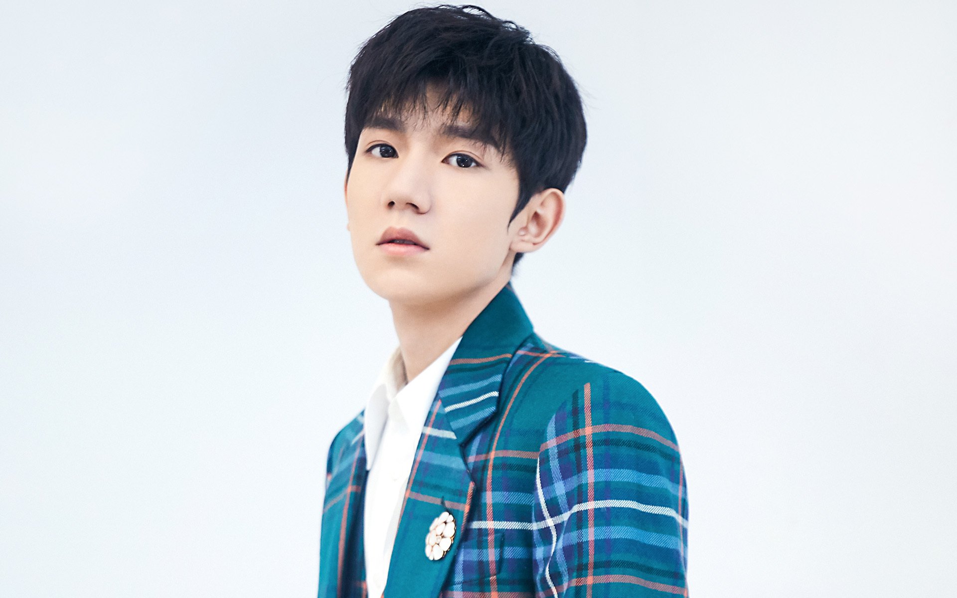 旧主？弑主！哈登最后12秒穿心一箭，火箭险胜76人定乾坤